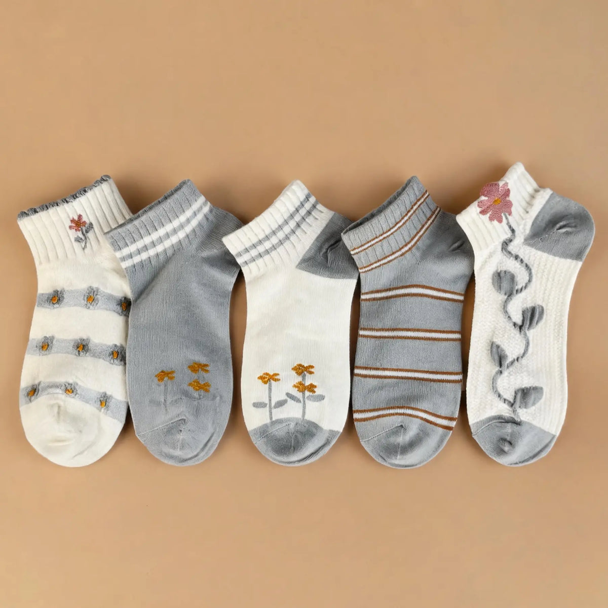 Pick Your Style-Women's Multicolor Ankle Socks(5 Pairs)-Comfortable Daily Wear-14 Designs Available
